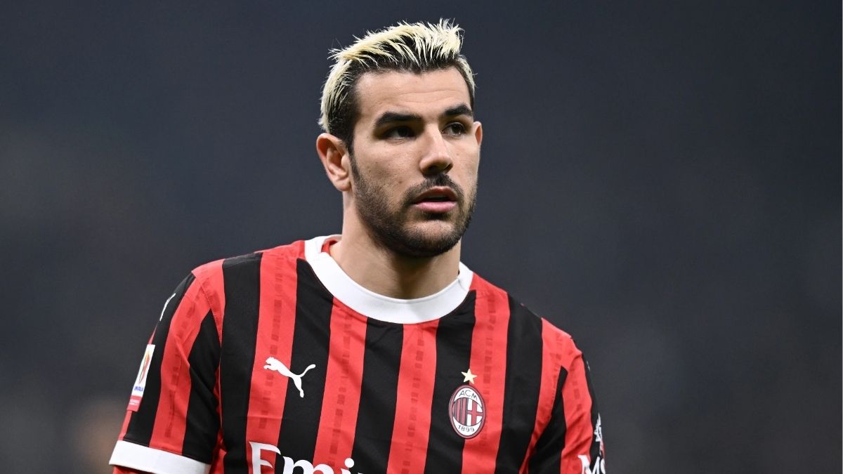 Theo Hernandez Cân Nhắc Gia Nhập Al-Hilal: Tín Hiệu Chia Tay AC Milan?