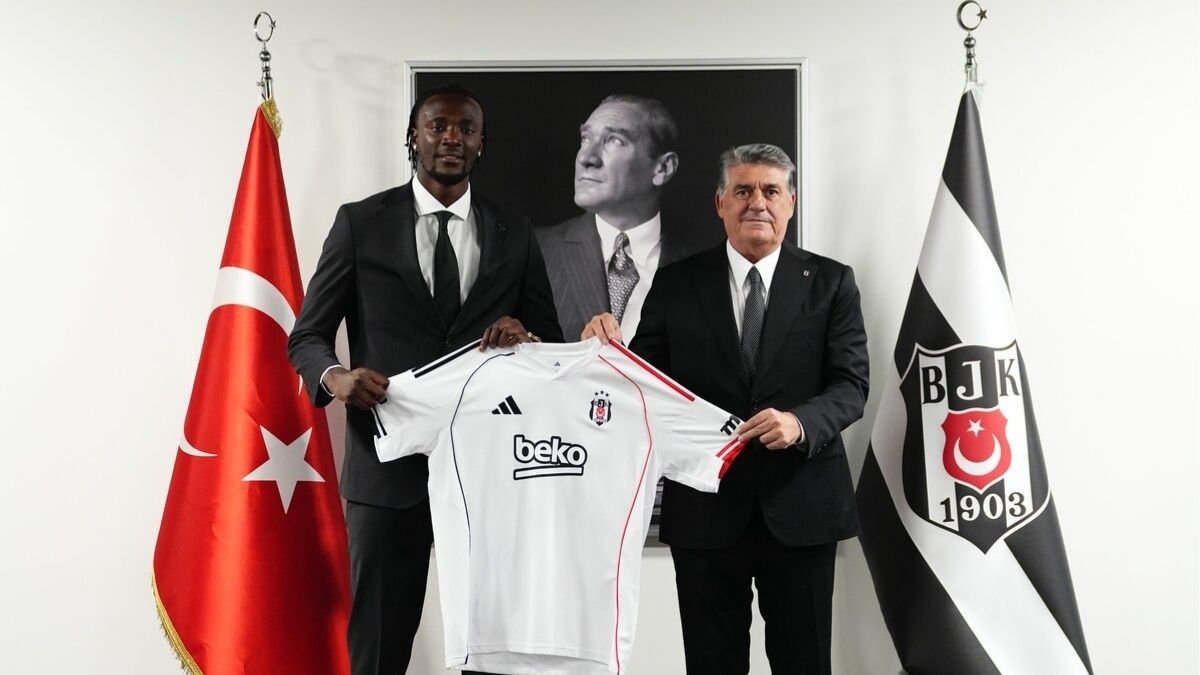 CHÍNH THỨC: Tammy Abraham Gia Nhập Besiktas Từ AS Roma