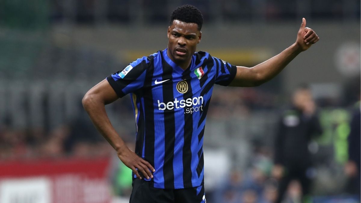 Barcelona Từ Chối Cơ Hội Chiêu Mộ Denzel Dumfries