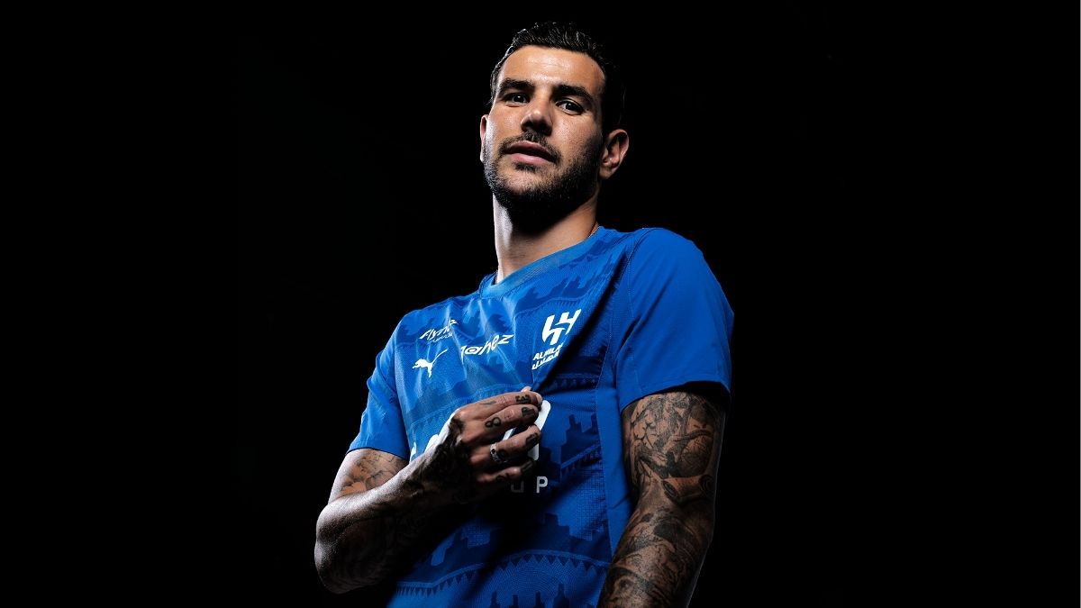 RESMI: Theo Hernandez Resmi Bergabung dengan Al-Hilal
