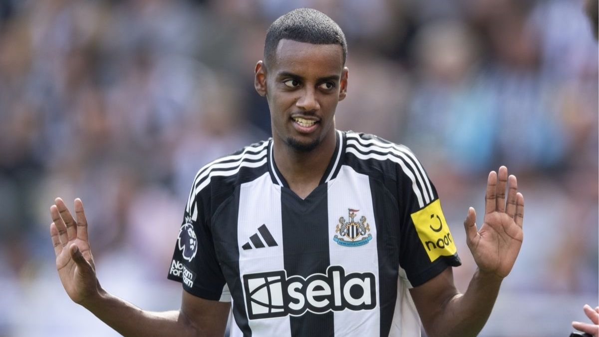 Alexander Isak Tập Luyện Riêng Tại Real Sociedad Giữa Những Đồn Đoán Về Tương Lai