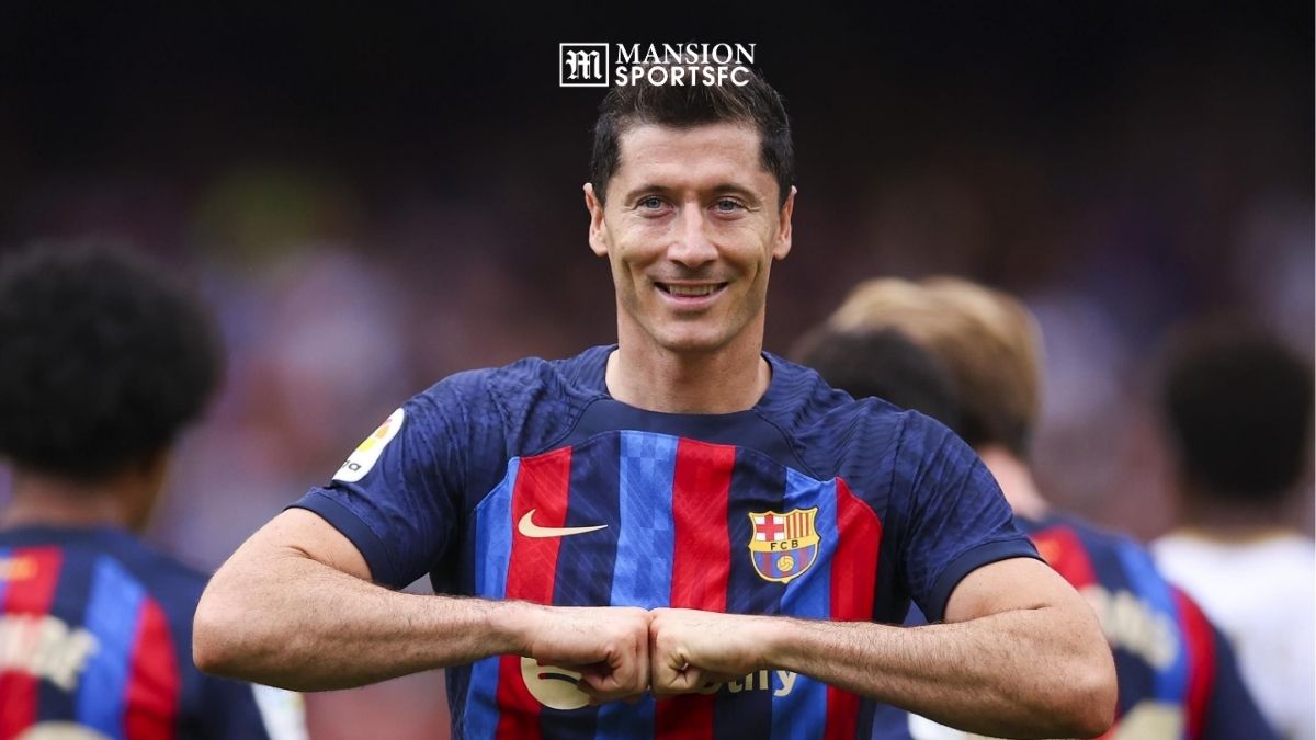 ข้อเสนอเริ่มเข้ามา อนาคตของ Lewandowski ที่ Barcelona เริ่มถูกตั้งคำถาม