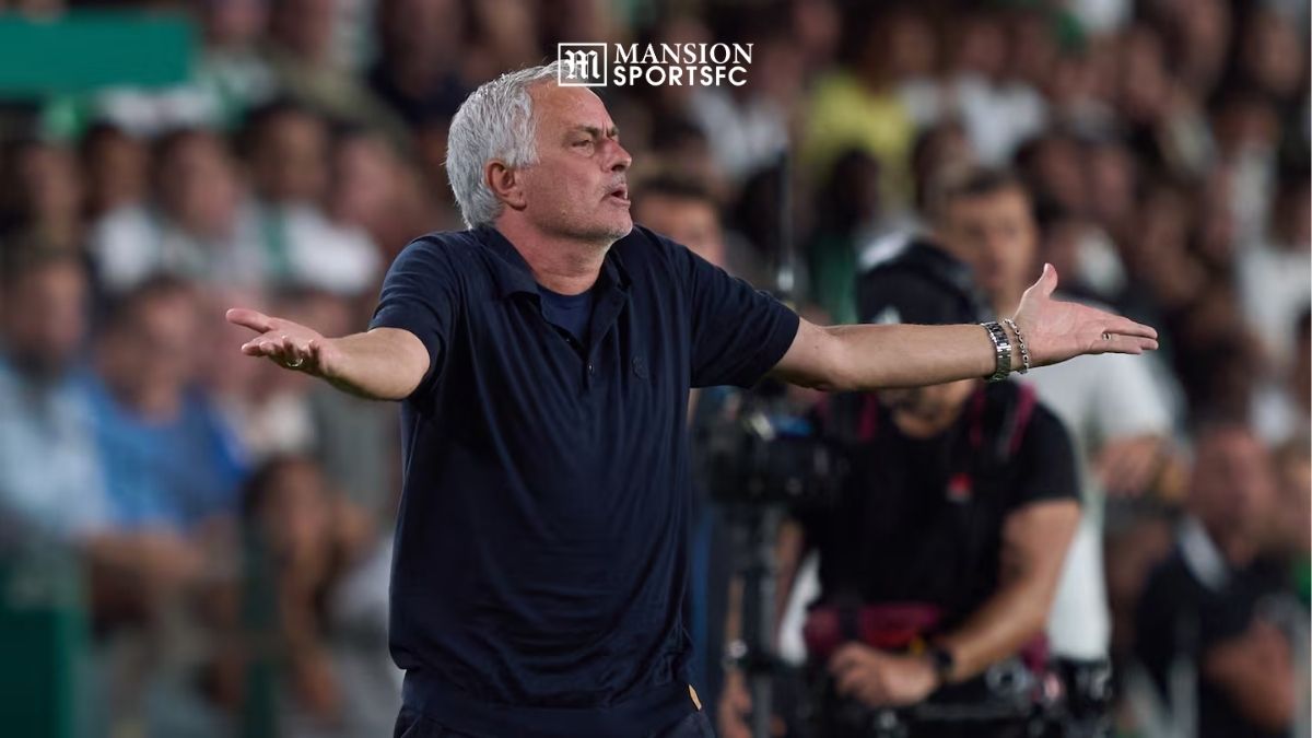 Mourinho Ngamuk Sebut Negreira, Real Madrid Dicurangi di Derby
